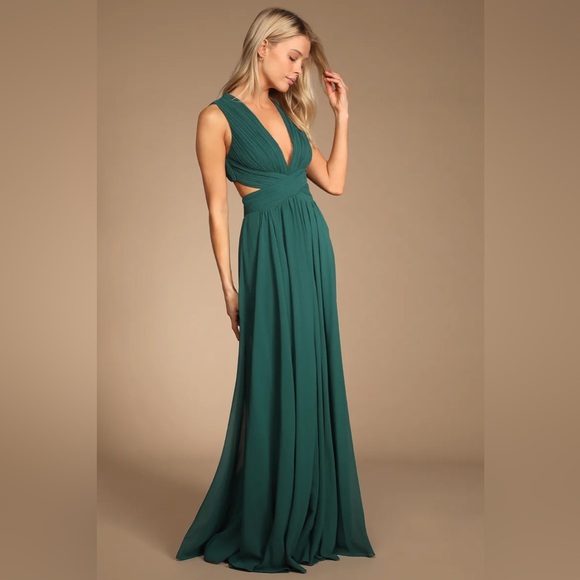 Lulus - Vivid Imagination Emerald Green Cutout Maxi Dress - Picture 3 of 5